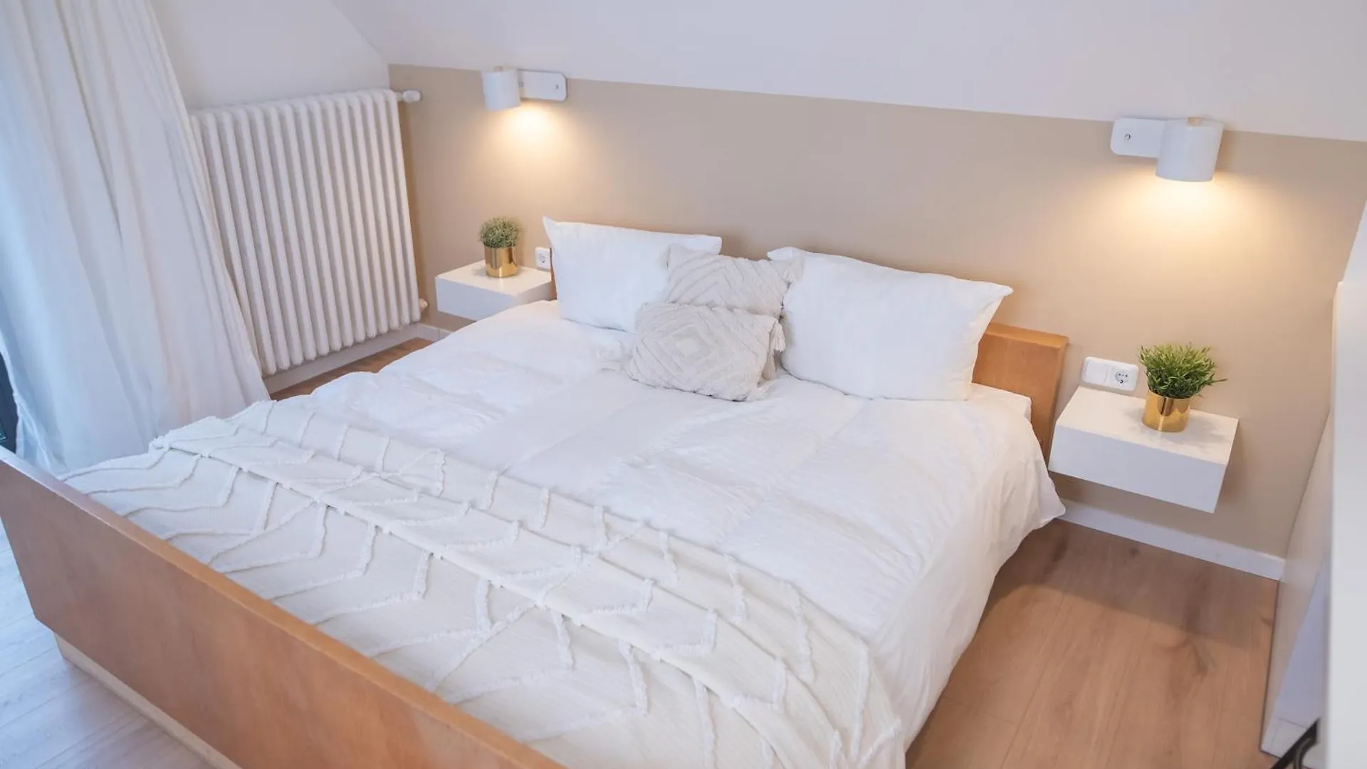 Apartment Hamburg Studio Fuer Bis Zu 4 Personen